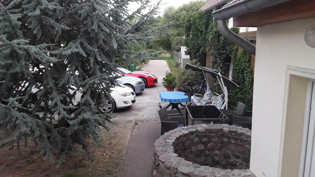 Gaestezimmer Sommer Locktow Zewnętrze zdjęcie